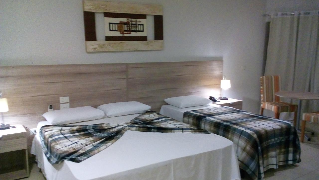 Hotel Renascer Morrinhos  Экстерьер фото